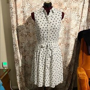 Banana Republic White and Blue Patterned Midi Dress